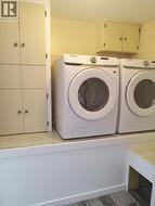 Laundry area - 