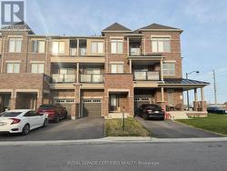 2013 CAMERON LOTT CRESCENT Oshawa, ON L1L 0S1