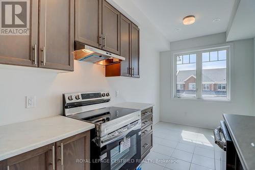 2013 Cameron Lott Crescent, Oshawa, ON - Indoor Photo Showing Kitchen