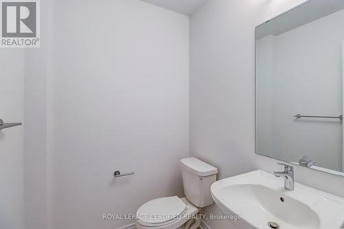 2013 Cameron Lott Crescent, Oshawa, ON - Indoor Photo Showing Bathroom