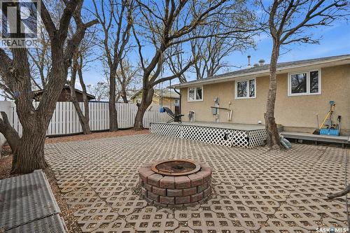 94 Lloyd Crescent, Regina, SK - Outdoor With Deck Patio Veranda