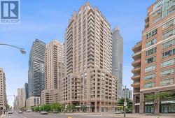 2002 - 909 BAY STREET Toronto, ON M5S 3G2