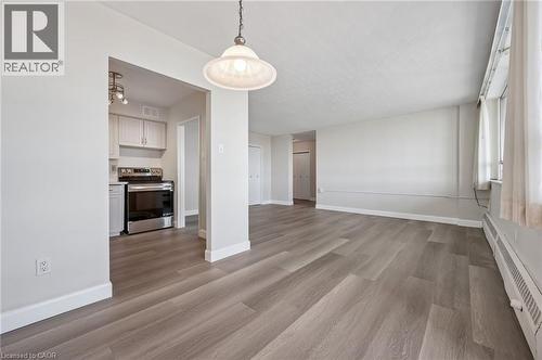 24 Midland Drive Unit# 604, Kitchener, ON - Indoor Photo Showing Other Room