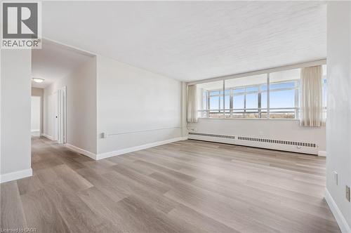 24 Midland Drive Unit# 604, Kitchener, ON - Indoor Photo Showing Other Room