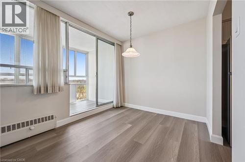24 Midland Drive Unit# 604, Kitchener, ON - Indoor Photo Showing Other Room
