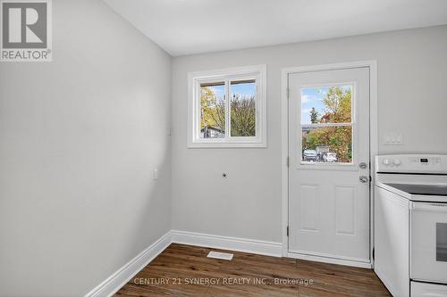 928 Meadowlands Drive, Ottawa, ON - Indoor Photo Showing Other Room