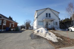 232  - 234 4e Avenue E. Amos, QC J9T 1C9