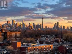 919 - 1185 DUPONT STREET Toronto, ON M6H 1A5