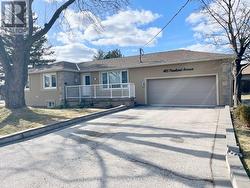 465 PINELAND AVENUE Oakville, ON L6K 1Z6