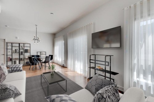 Living Room - 509-1900 Rue Émile-Martineau, Laval (Laval-Des-Rapides), QC - Indoor Photo Showing Living Room