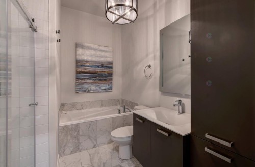 Master Bathroom - 509-1900 Rue Émile-Martineau, Laval (Laval-Des-Rapides), QC - Indoor Photo Showing Bathroom