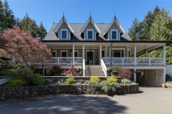 643 Southwood Dr Highlands, BC V9B 6R9