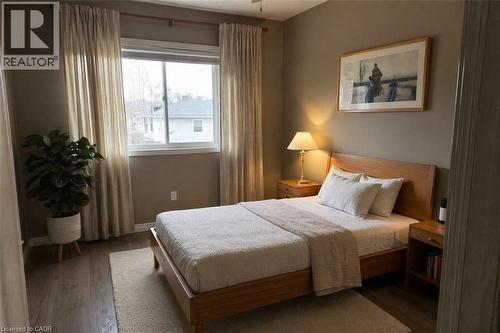 65 Meadowridge Street, Kitchener, ON - Indoor Photo Showing Bedroom