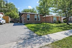 45 AUSTEN LANE Barrie, ON L4N 4V4