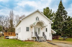 1 Rue Grey  Bury, QC J0B 1J0
