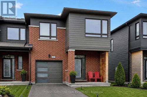 611 FENWICK WAY  Ottawa, ON K2J 7E5