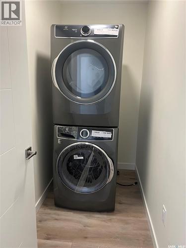4513 Green Brooks Way E, Regina, SK - Indoor Photo Showing Laundry Room