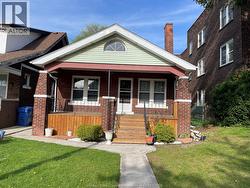 1624 GOYEAU Windsor, ON N8X 3L6