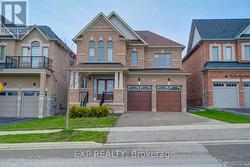 111 DOG WOOD BOULEVARD East Gwillimbury, ON L9N 0S9