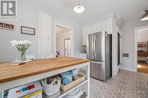 87 Lydia Street, Kitchener, ON - Indoor Photo Showing Other Room