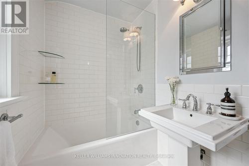 87 Lydia Street, Kitchener, ON - Indoor Photo Showing Bathroom