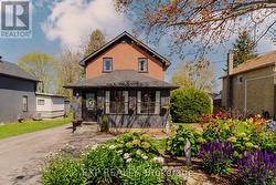 263 SHEPHERD AVENUE  Cambridge, ON N3C 1T7