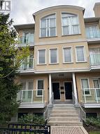 1 - 420 KENNETH AVENUE Toronto, ON M2N 7M3