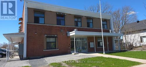 822 Marlborough Street N, Cornwall, ON - Outdoor