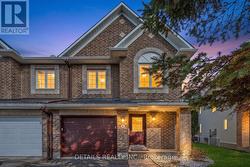 8 WIMBLEDON WAY  Ottawa, ON K2K 3J2