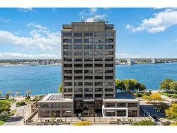 111-201 FRONT Street NORTH Sarnia, ON N7T 7T9
