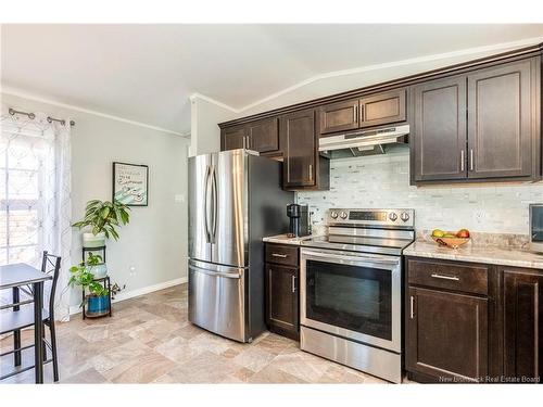 15 Telex, Dieppe, NB 