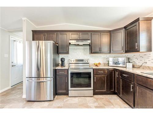 15 Telex, Dieppe, NB 