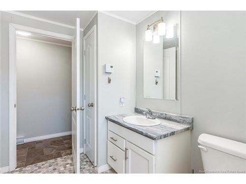 15 Telex, Dieppe, NB 