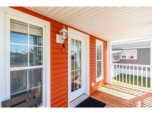 15 Telex, Dieppe, NB 