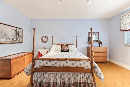 Chambre à coucher - 55 Rue Argyle, Kirkland, QC - Indoor Photo Showing Bedroom