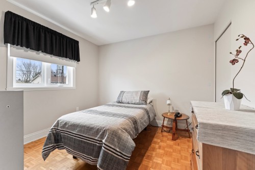 Chambre à coucher - 55 Rue Argyle, Kirkland, QC - Indoor Photo Showing Bedroom