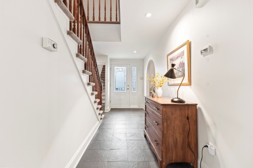 Hall d'entrée/Vestibule - 55 Rue Argyle, Kirkland, QC - Indoor Photo Showing Other Room