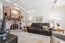 Salle familiale - 55 Rue Argyle, Kirkland, QC  - Indoor Photo Showing Living Room With Fireplace 