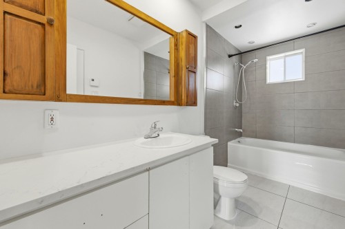 Salle de bains - 9 Rue Monette, Gatineau (Gatineau), QC - Indoor Photo Showing Bathroom