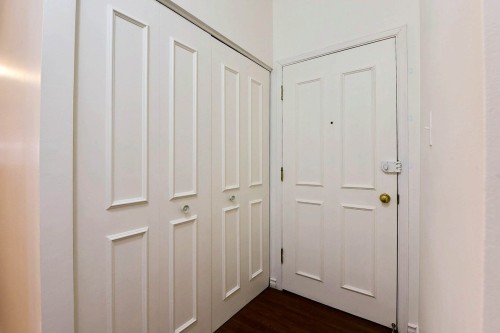 Mud Room - 1-1501 Rue Notre-Dame O., Montréal (Ville-Marie), QC - Indoor Photo Showing Other Room