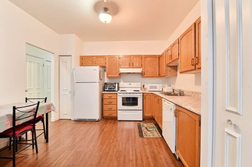 Kitchen - 1-1501 Rue Notre-Dame O., Montréal (Ville-Marie), QC - Indoor Photo Showing Kitchen With Double Sink