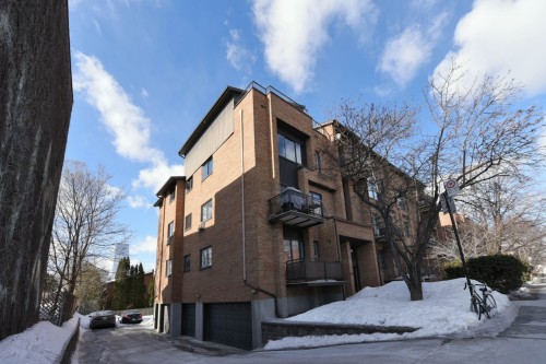 Front of Structure - 1-1501 Rue Notre-Dame O., Montréal (Ville-Marie), QC - Outdoor