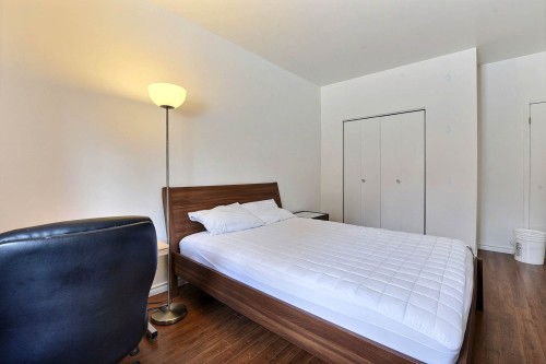 Master Bedroom - 1-1501 Rue Notre-Dame O., Montréal (Ville-Marie), QC - Indoor Photo Showing Bedroom