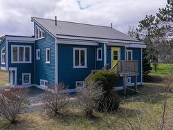 12 Whynacht Cove Road Heckmans Island, NS B0J 2C0