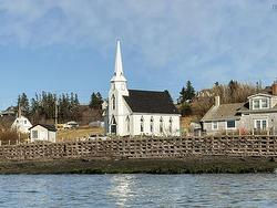 12352 Shore Road Port George, NS B0S 1P0