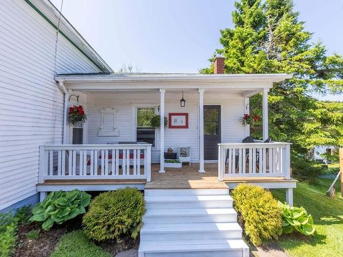 8237 Highway 209, Wards Brook, NS 