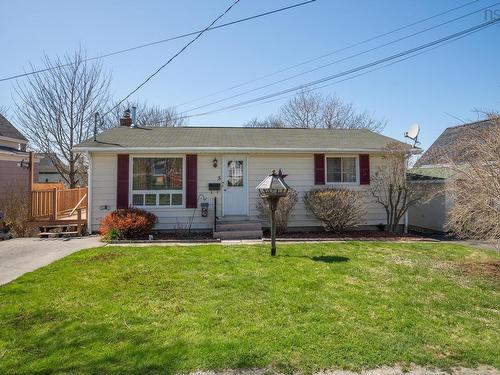 5 Whipple Street  Yarmouth, NS B5A 1W3