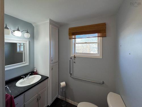 5 Whipple Street, Yarmouth, NS 