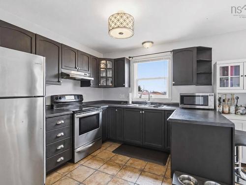 41 Peter Court, Eastern Passage, NS 