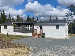 1122 Lake Egmont Road Lake Egmont, NS B0N 1Y0